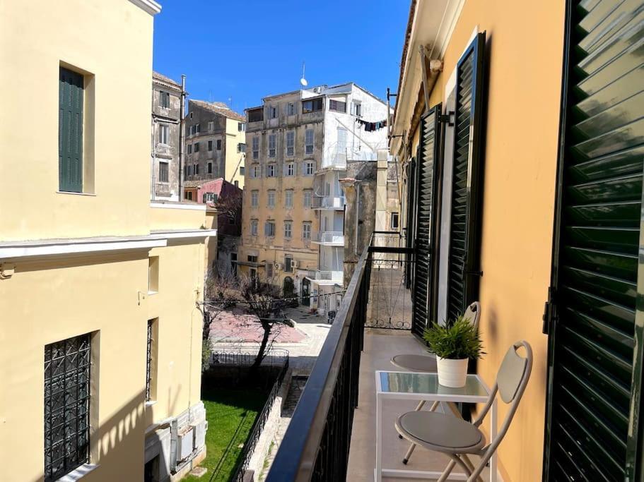 Old Courthouse Apartment Corfu  Екстер'єр фото